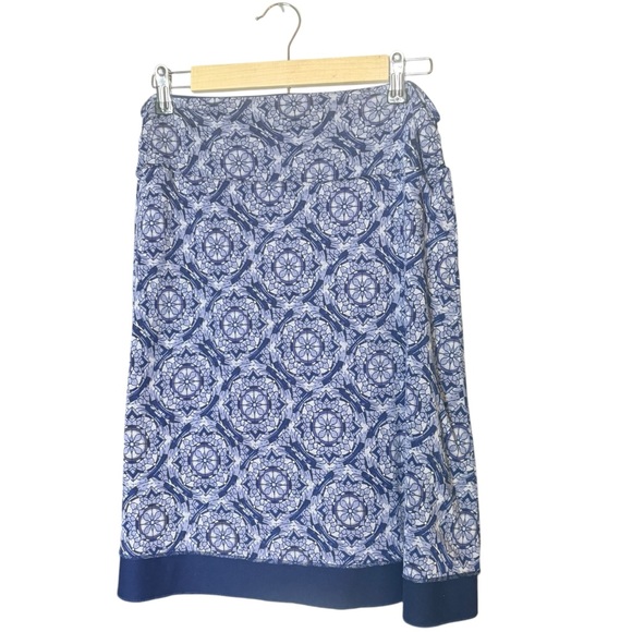 Tranquility by Colorado Clothing Dresses & Skirts - 🔴5 for $40 SALE! 
Tranquility by Co. Clothing Blue Geometric Reversible Skirt S